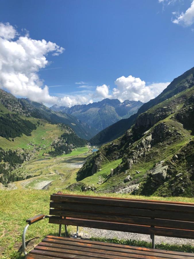 Apartamento Alpine Haus Göschenen Exterior foto